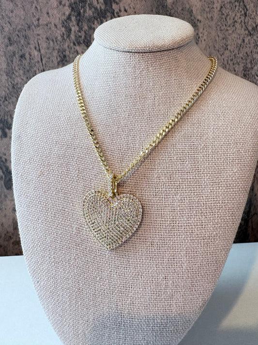 .Princess heart gold laminated necklace