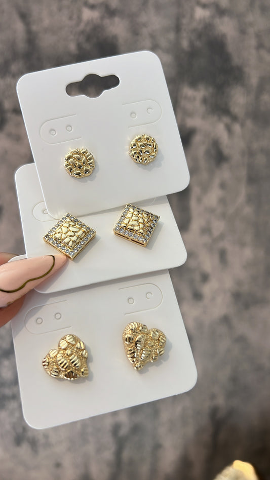 Nugget gold laminated earrings