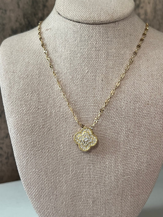 Alyssah gold laminated stone