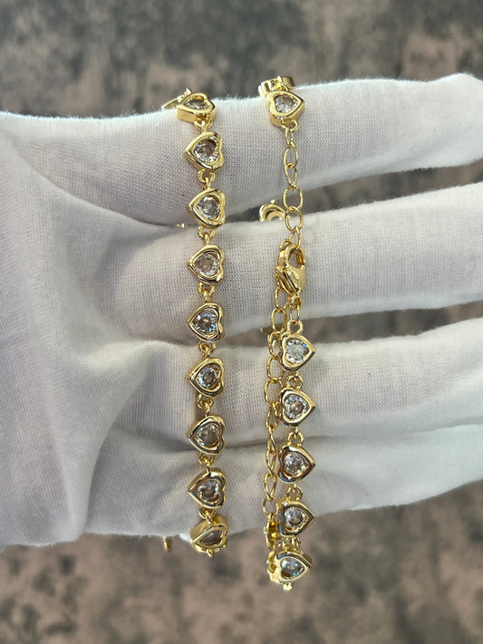 Corazones gold laminated bracelet
