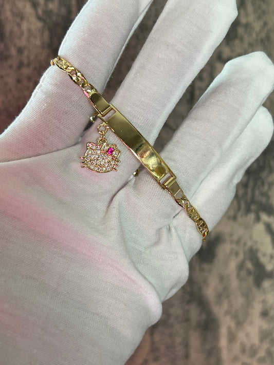 Hello kitty charm gold laminated bracelet