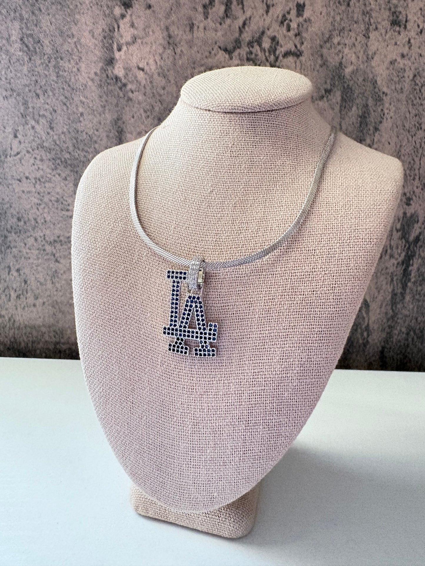 .LA silver laminated necklace