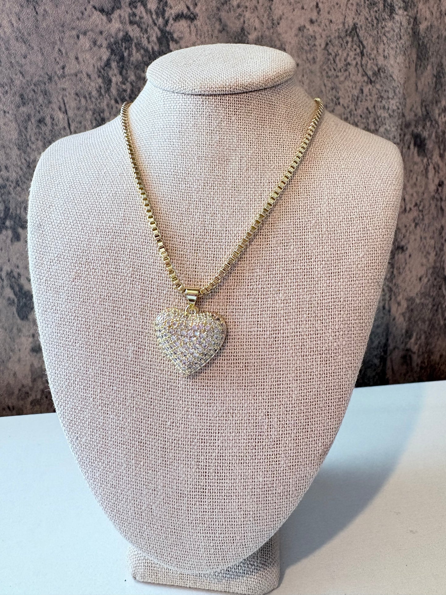 .Amor heart gold laminated necklace